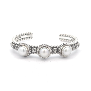 Artie Yellowhorse Genuine Freshwater Pearl Sterling Silver Bracelet